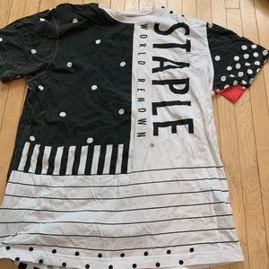 Staple pattern tee